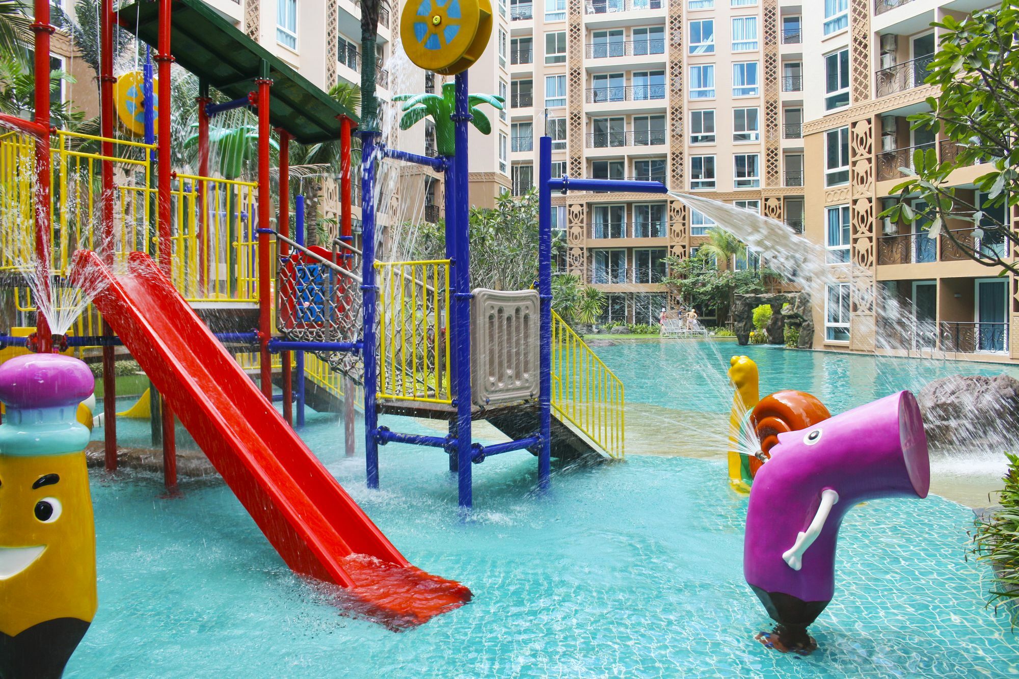 Atlantis Condo Resort Jomtien Beach Exterior foto